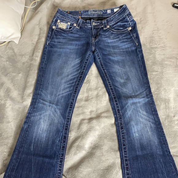 Miss Me jeans - Picture 2 of 3